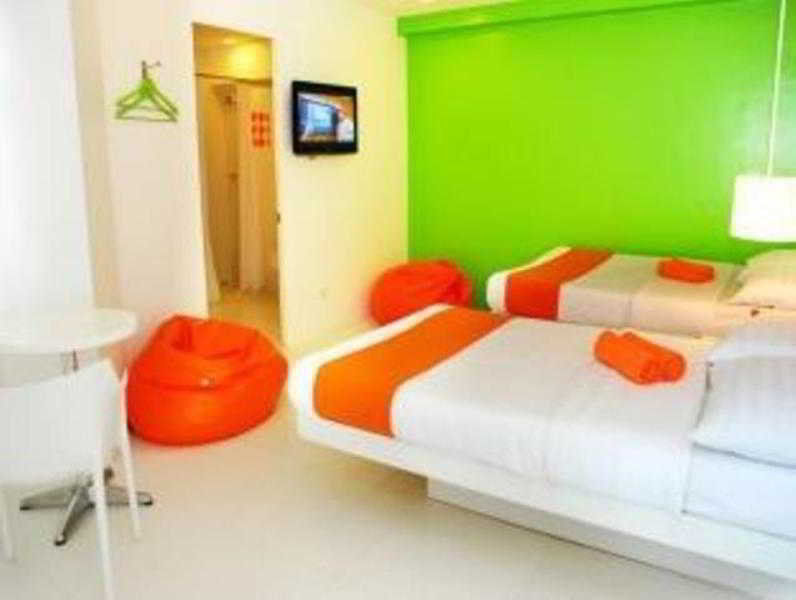 Islands Stay Hotel - Puerto Princesa Екстериор снимка