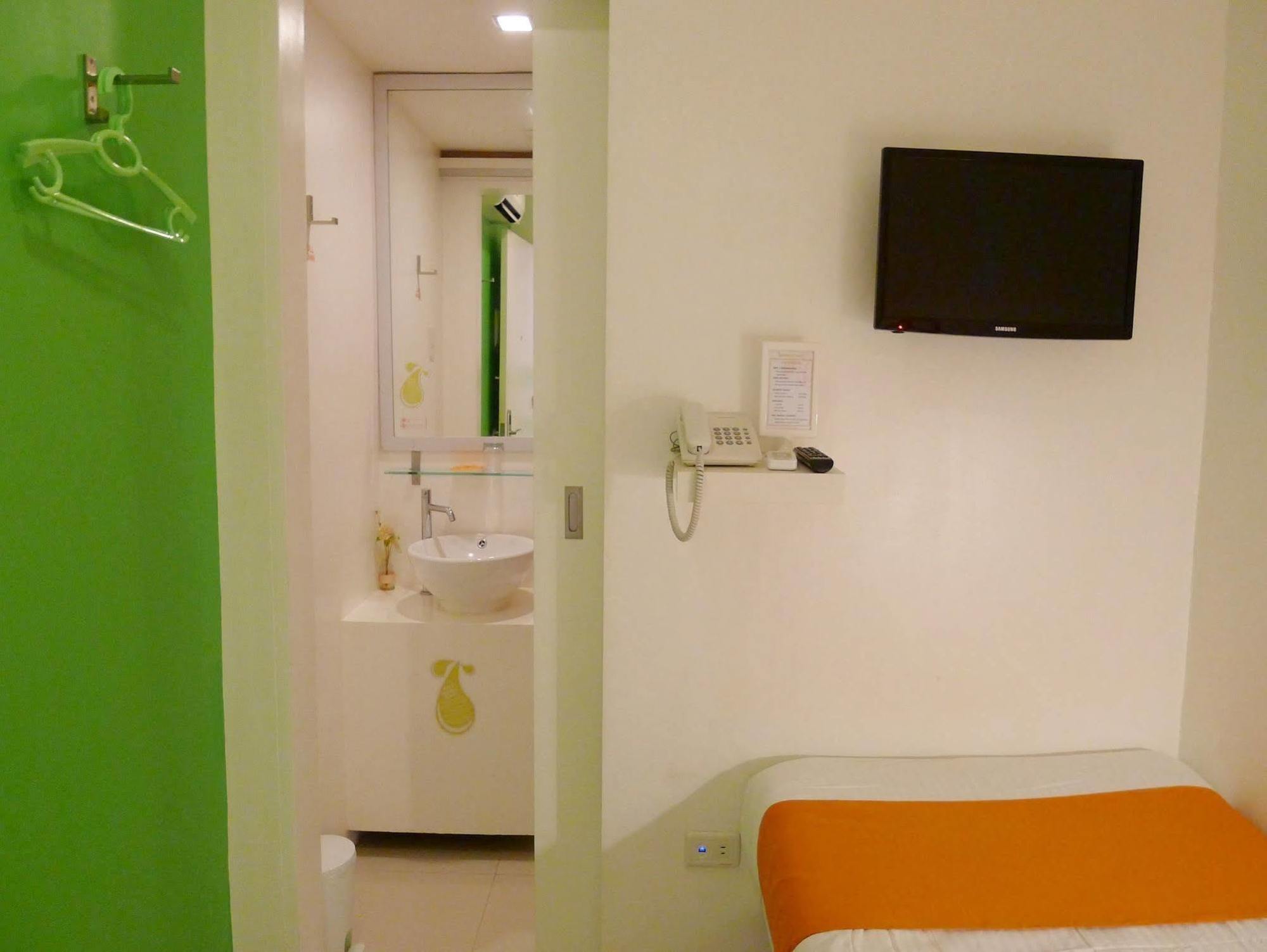 Islands Stay Hotel - Puerto Princesa Екстериор снимка