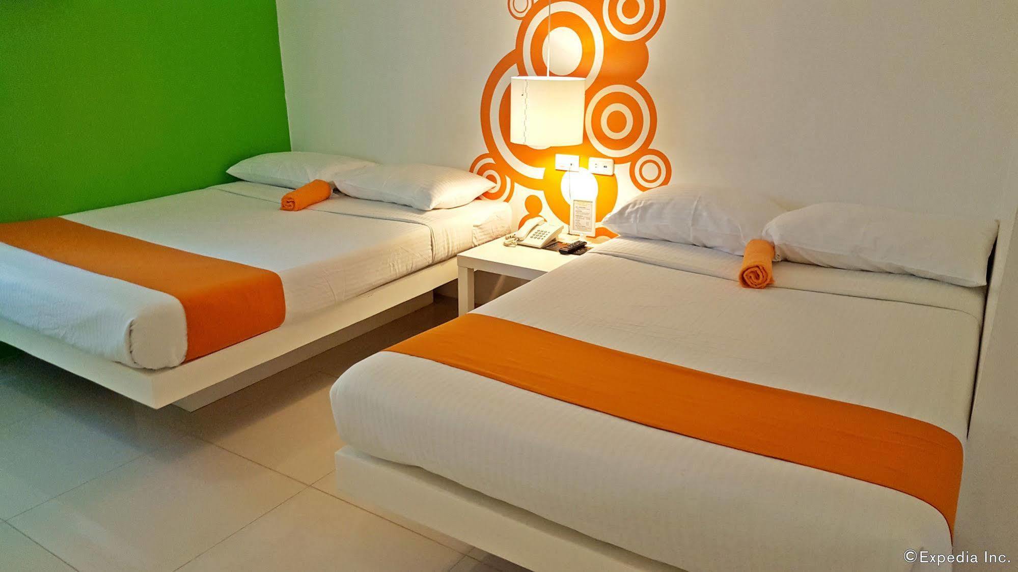 Islands Stay Hotel - Puerto Princesa Екстериор снимка