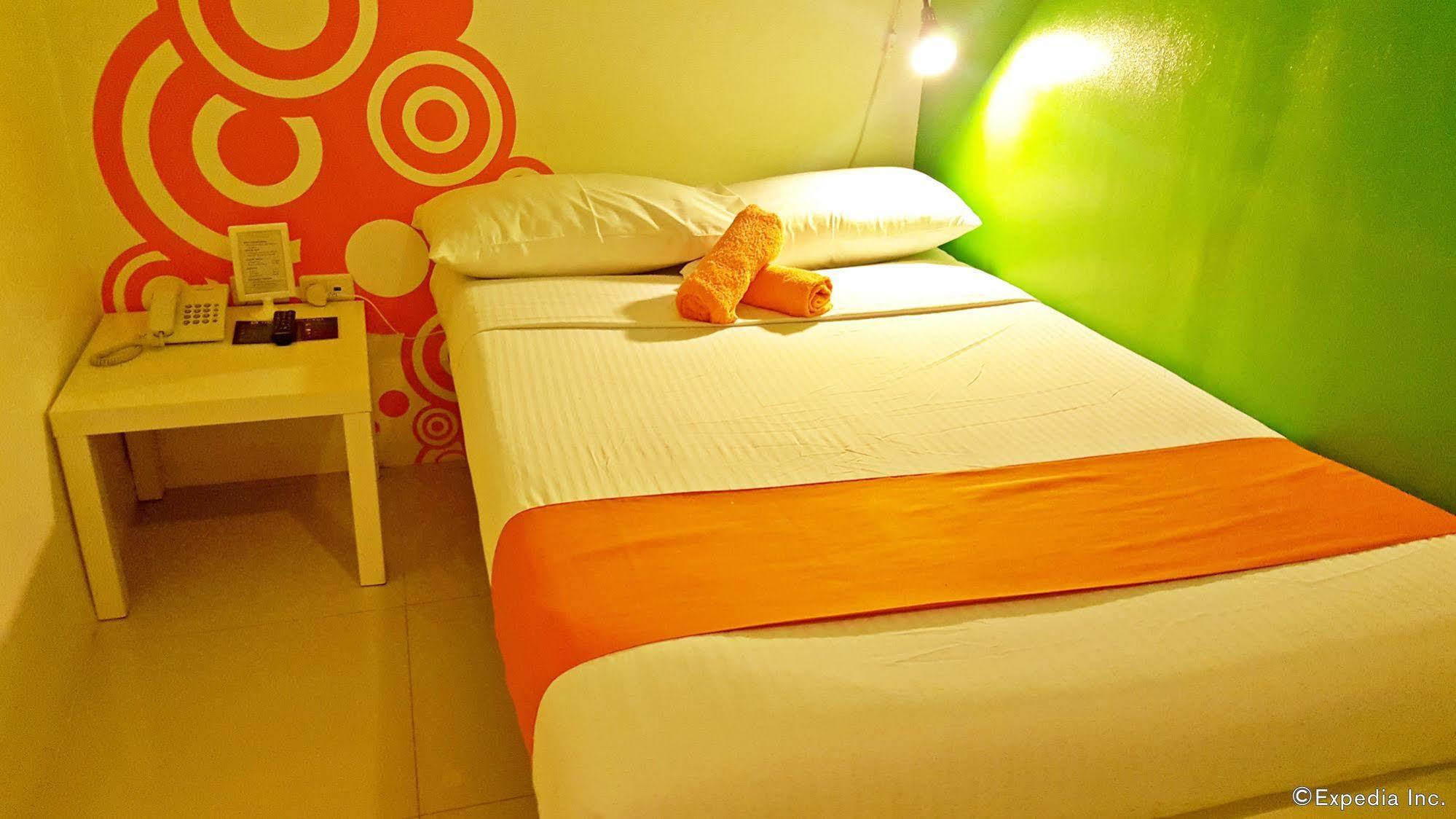Islands Stay Hotel - Puerto Princesa Екстериор снимка